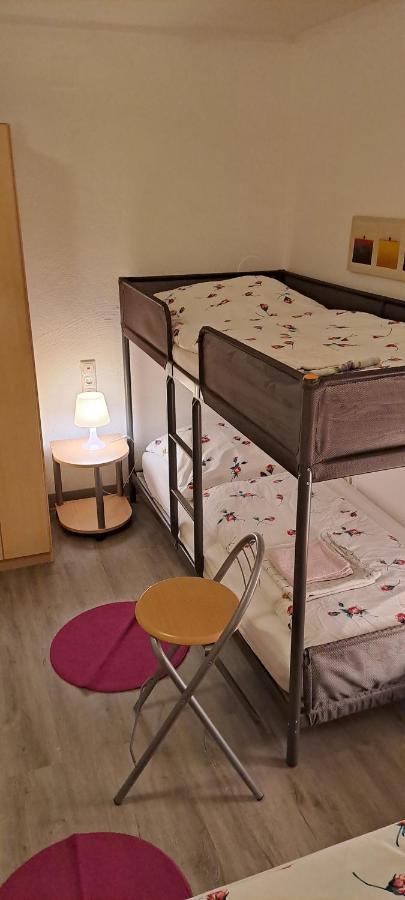 "Baerenhaus" Ferienwohnung Путтлинген Экстерьер фото